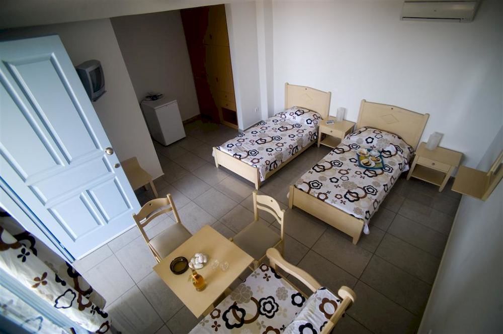 Aiolos Hotel Ménites Extérieur photo